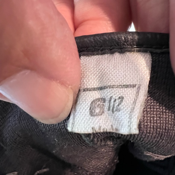 Dark gray vintage Leather Gloves. Size 6.5 - Picture 7 of 7